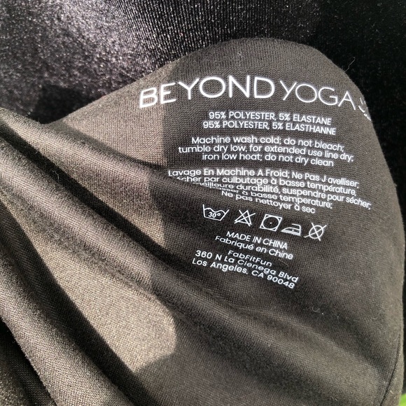 NWT Beyond Yoga infinity scarf - Picture 3 of 3